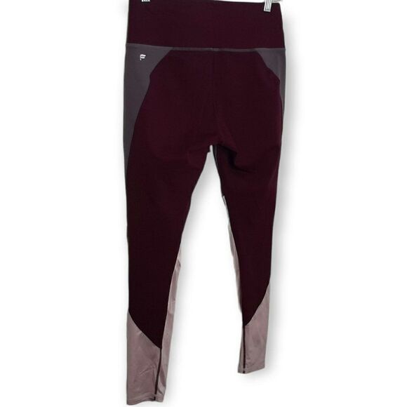 Fabletics High Waisted Statement Powerhold Capri Leggings - Picture 6 of 8